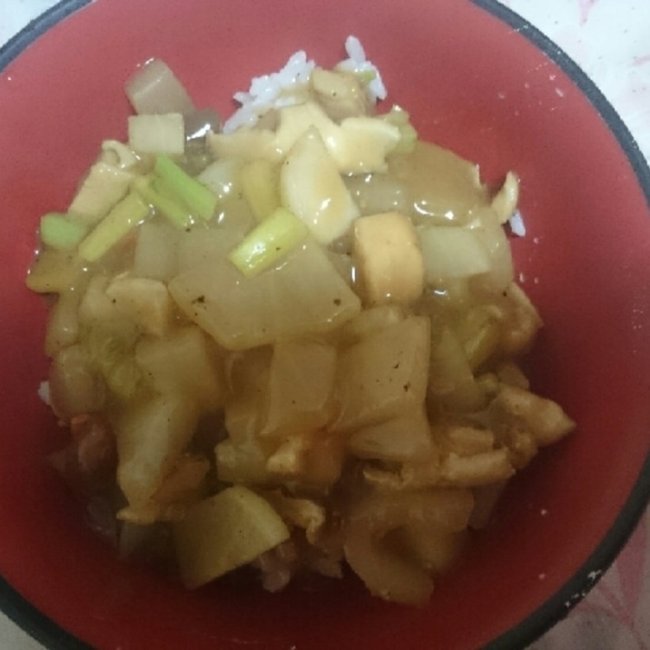 大根活躍の美的な中華丼